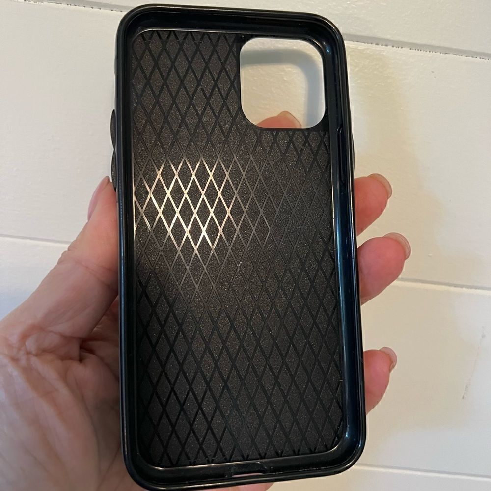 iPhone 11 Pro Card Holder Case - Picture 5 of 8